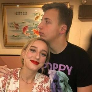 Meet your Posher, Joe